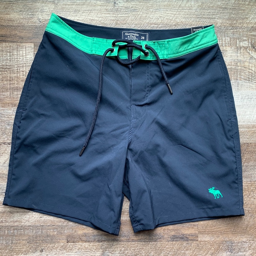 A&F men swim trunks waist 28 new with tag